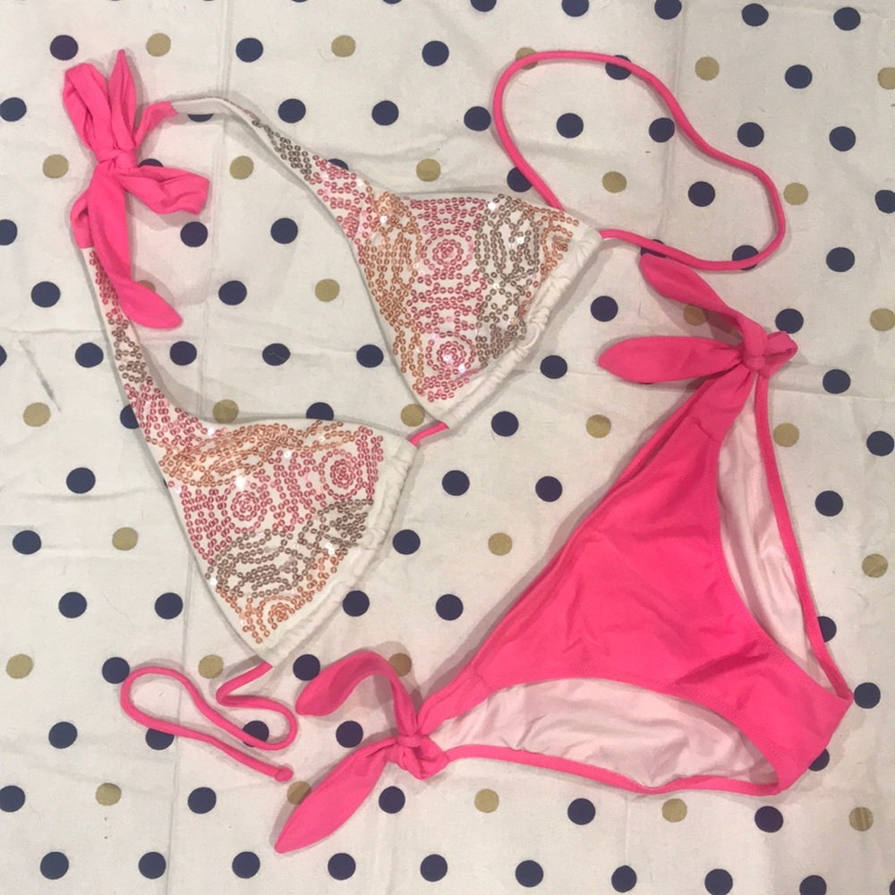 EUC Victoria’s Secret bikini size small